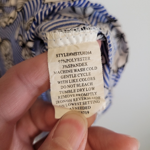 Coral Bay Floral Sleeveless Tunic Blouse (Large) - Picture 5 of 6